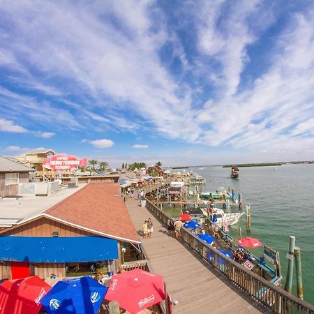 201 Sandy Shores Condos St. Pete Beach Εξωτερικό φωτογραφία