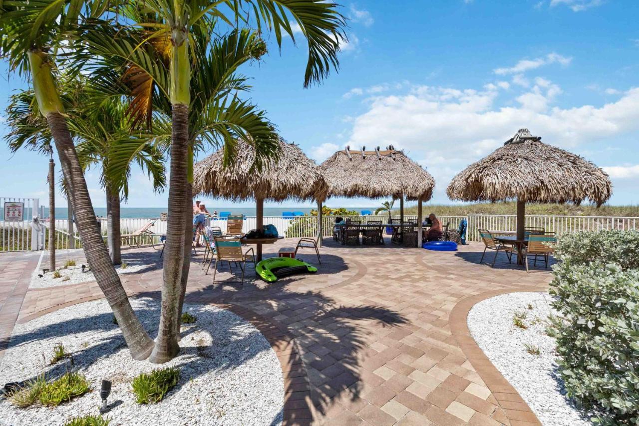 201 Sandy Shores Condos St. Pete Beach Εξωτερικό φωτογραφία