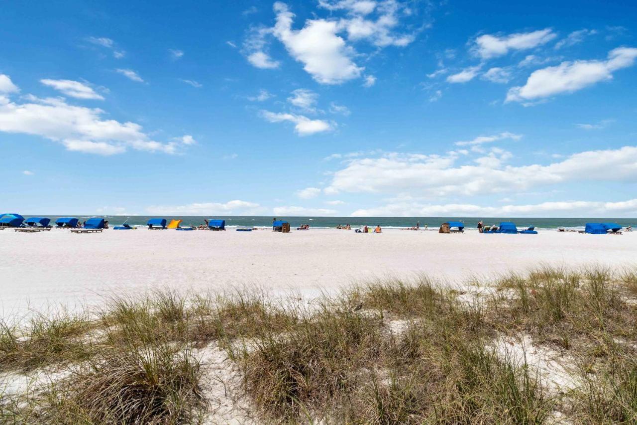 201 Sandy Shores Condos St. Pete Beach Εξωτερικό φωτογραφία