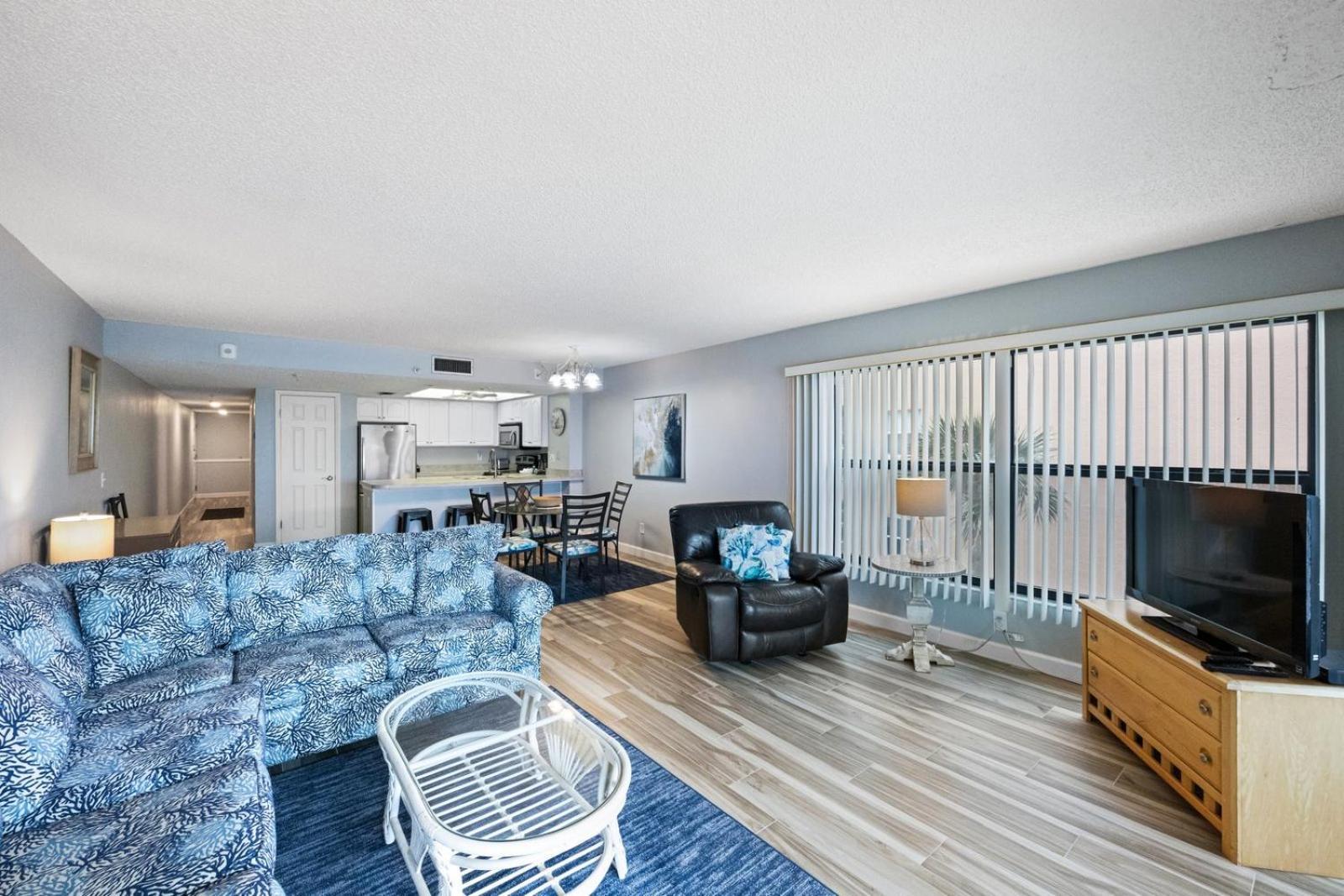 201 Sandy Shores Condos St. Pete Beach Εξωτερικό φωτογραφία